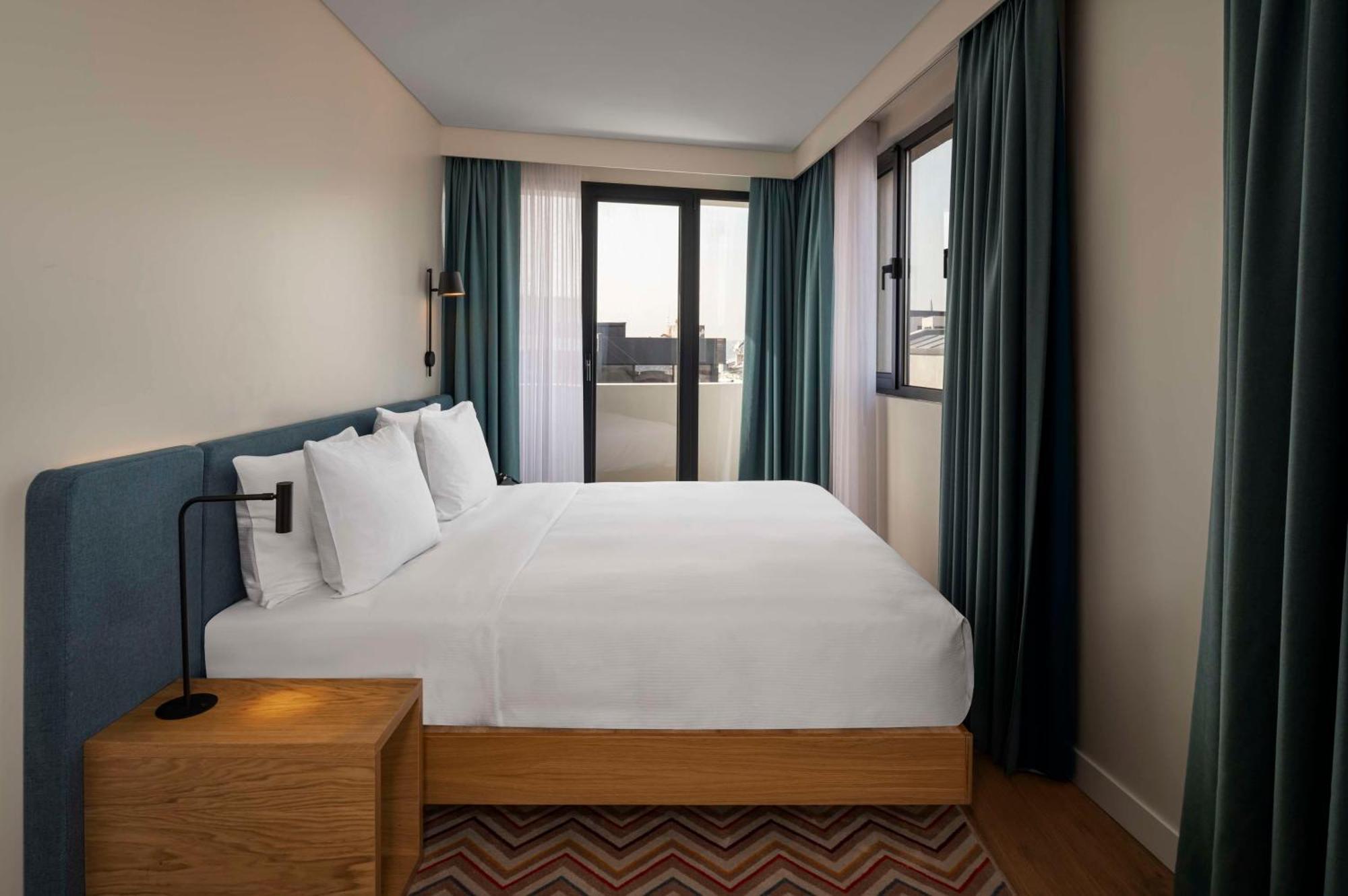Hampton By Hilton Istanbul Sirkeci Hotell Exteriör bild