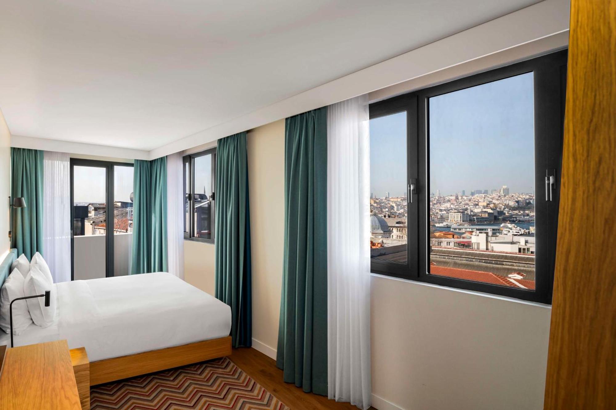 Hampton By Hilton Istanbul Sirkeci Hotell Exteriör bild
